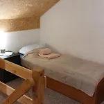 Pod Kogutem 公寓